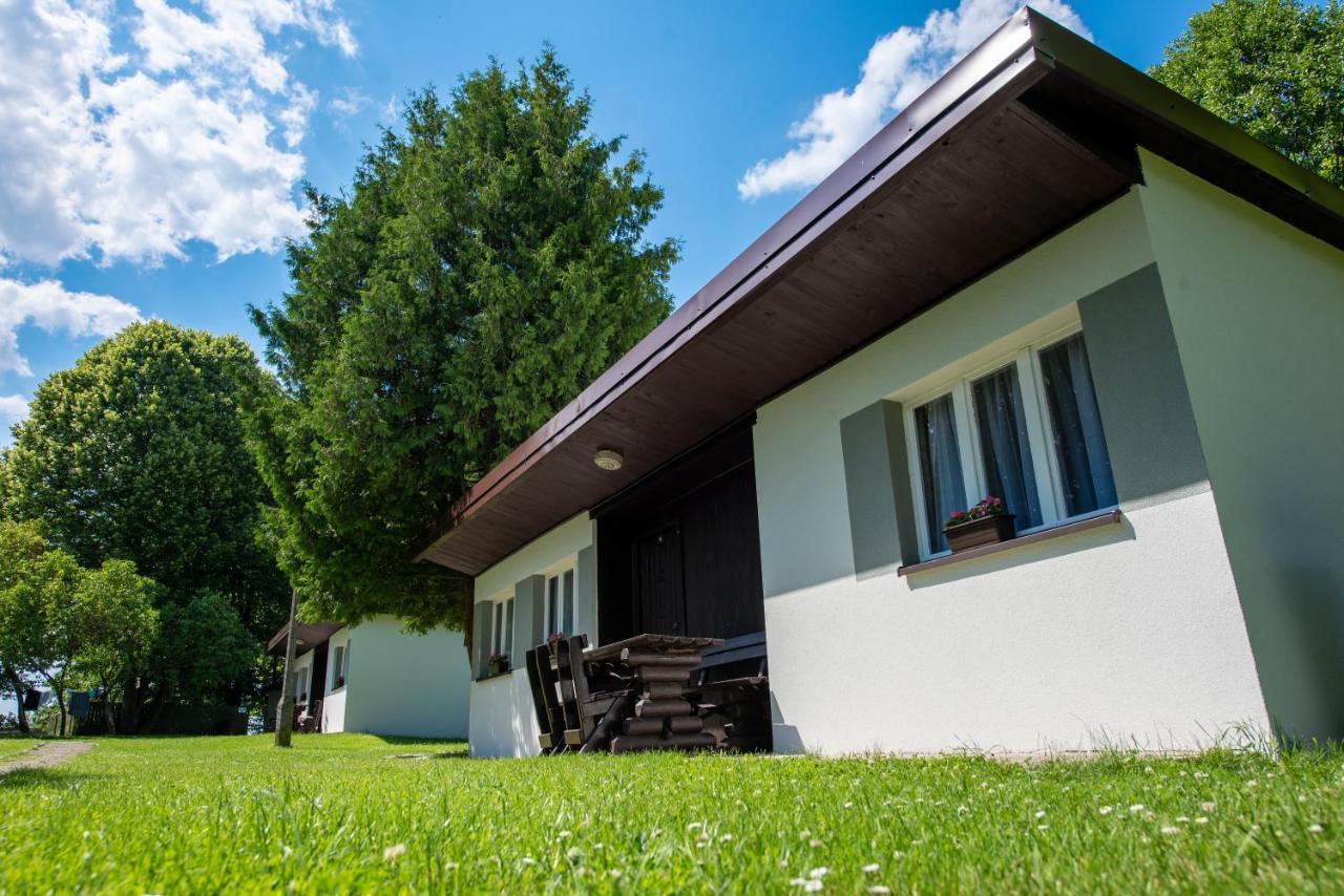 Osrodek Wypoczynkowy Dolomity Hotell Jedwabno Exteriör bild